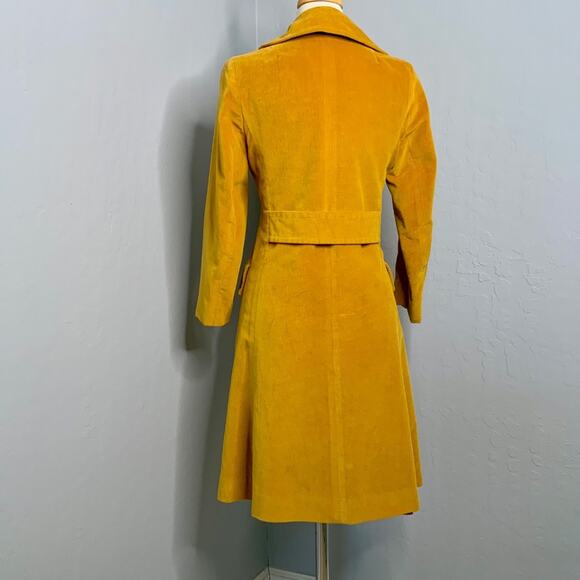 Vintage Women Mustard Velvet Coat 1960 Size S - Picture 2 of 10